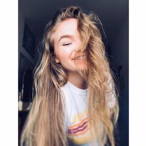 Meet your Posher, Brianna